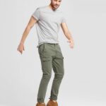 Mens-Standard-Fit-Crew-T-Shirt03-600x764