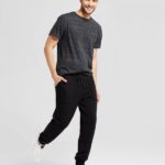 Mens-Standard-Fit-Short-Sleeve-Crew-T-Shirt03-1-600x764