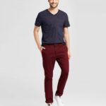 Mens-Standard-Fit-Short-Sleeve-V-Neck-T-Shirt03-1-600x764